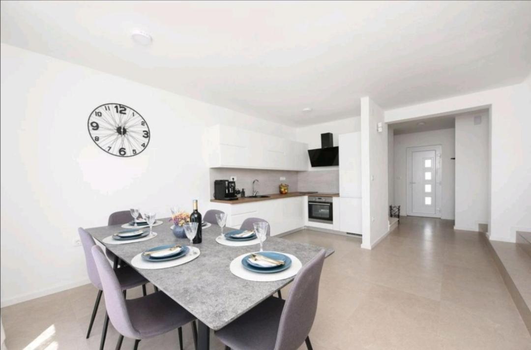 Casa Bianca Apartman Privlaka  Kültér fotó