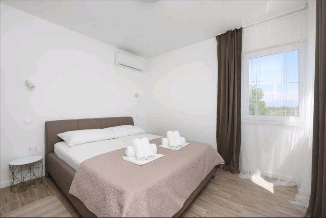 Casa Bianca Apartman Privlaka  Kültér fotó