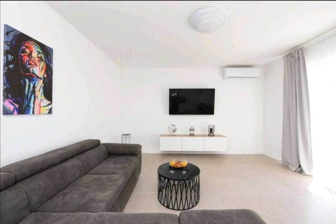 Casa Bianca Apartman Privlaka  Kültér fotó
